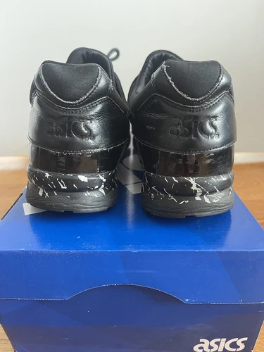 Size 10.5 - ASICS Monkey Time x Gel Lyte V Dress Up - photo 4