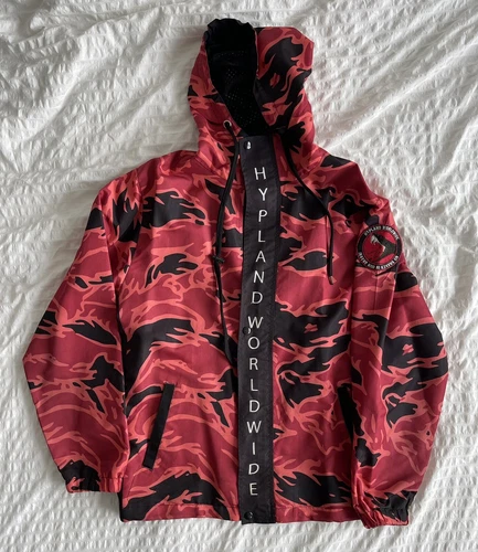 Hypland Red Camo Jacket Sz M 100 % Authentic