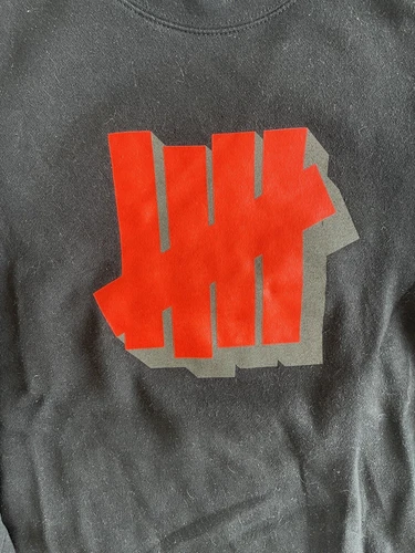 Undefeated Crewneck Sz. M 100 % Authentic - photo 4