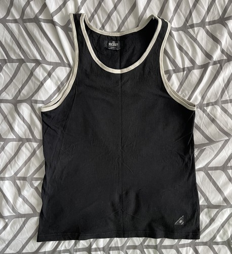 10 Deep Tank Top Black Sz M 100 % Authentic