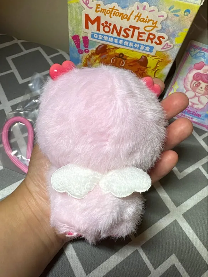 Emotional Hairy monster image indicator(3)