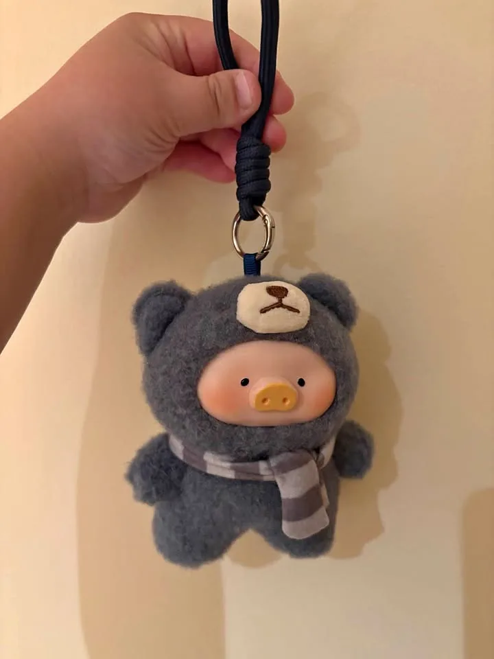 Black Lulu pig Joyful Time thumbnail
