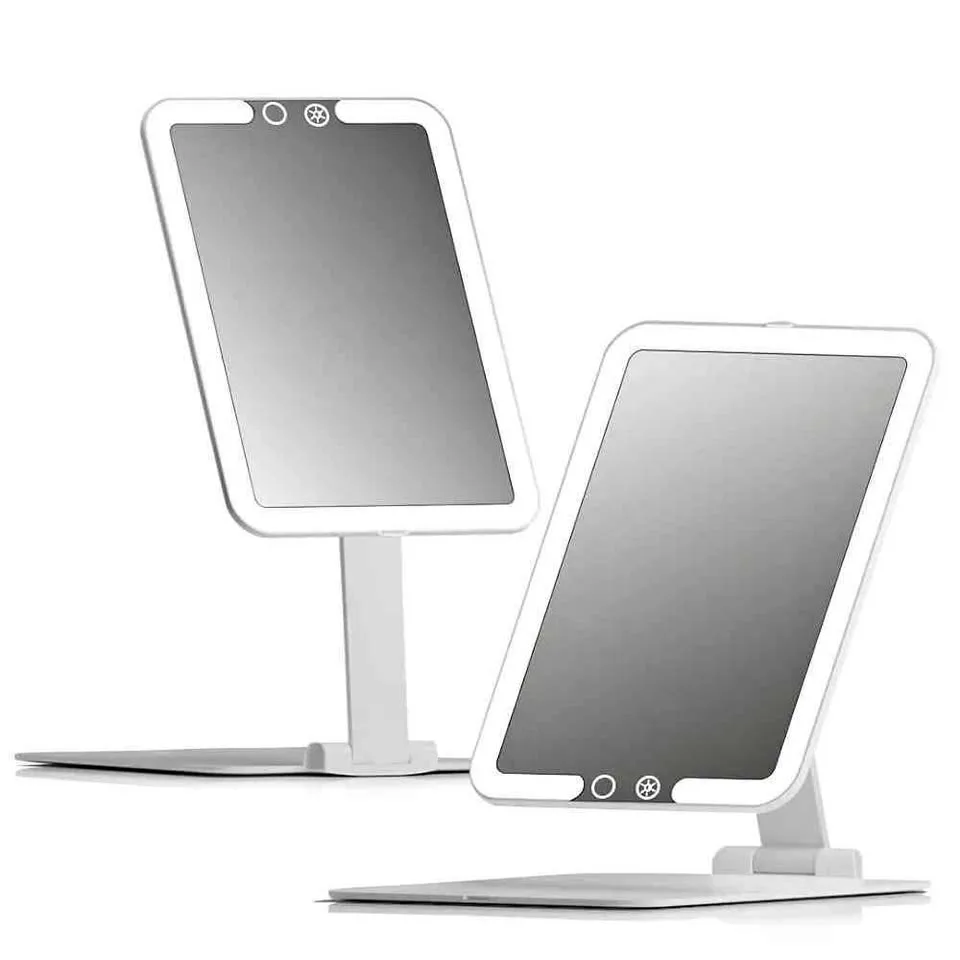Fancii Rechargeable Travel Makeup Mirror thumbnail