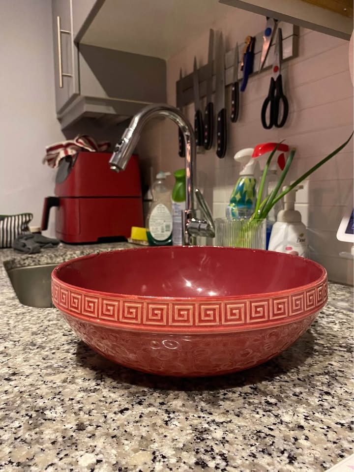 11 Inch Diameter Terracotta Red Fruit Bowl - photo 2