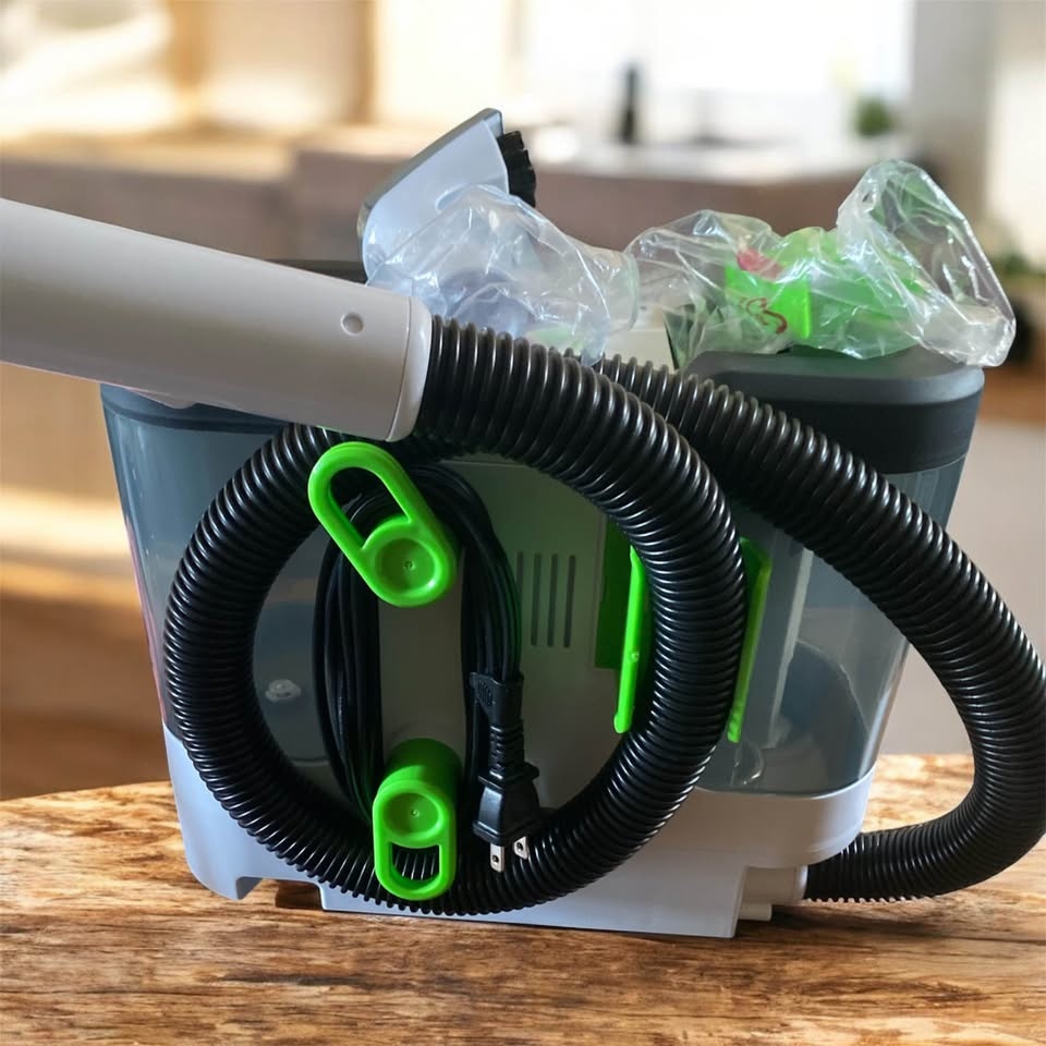 LABIGO Portable Carpet & Upholstery Cleaner - photo 2