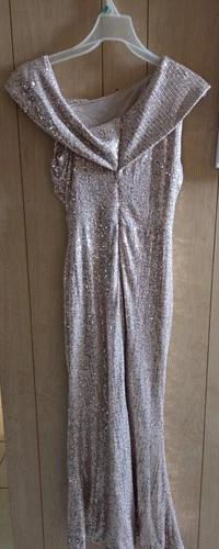 Dresses long sequined. small. look like new. - photo 4
