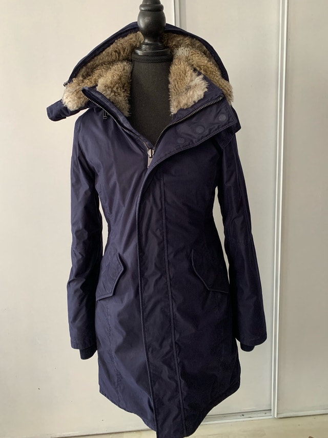 Aritzia Babaton Oskar Parka - photo 4
