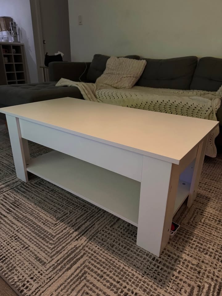 White Lift Top Coffee Table with Storage - photo 2