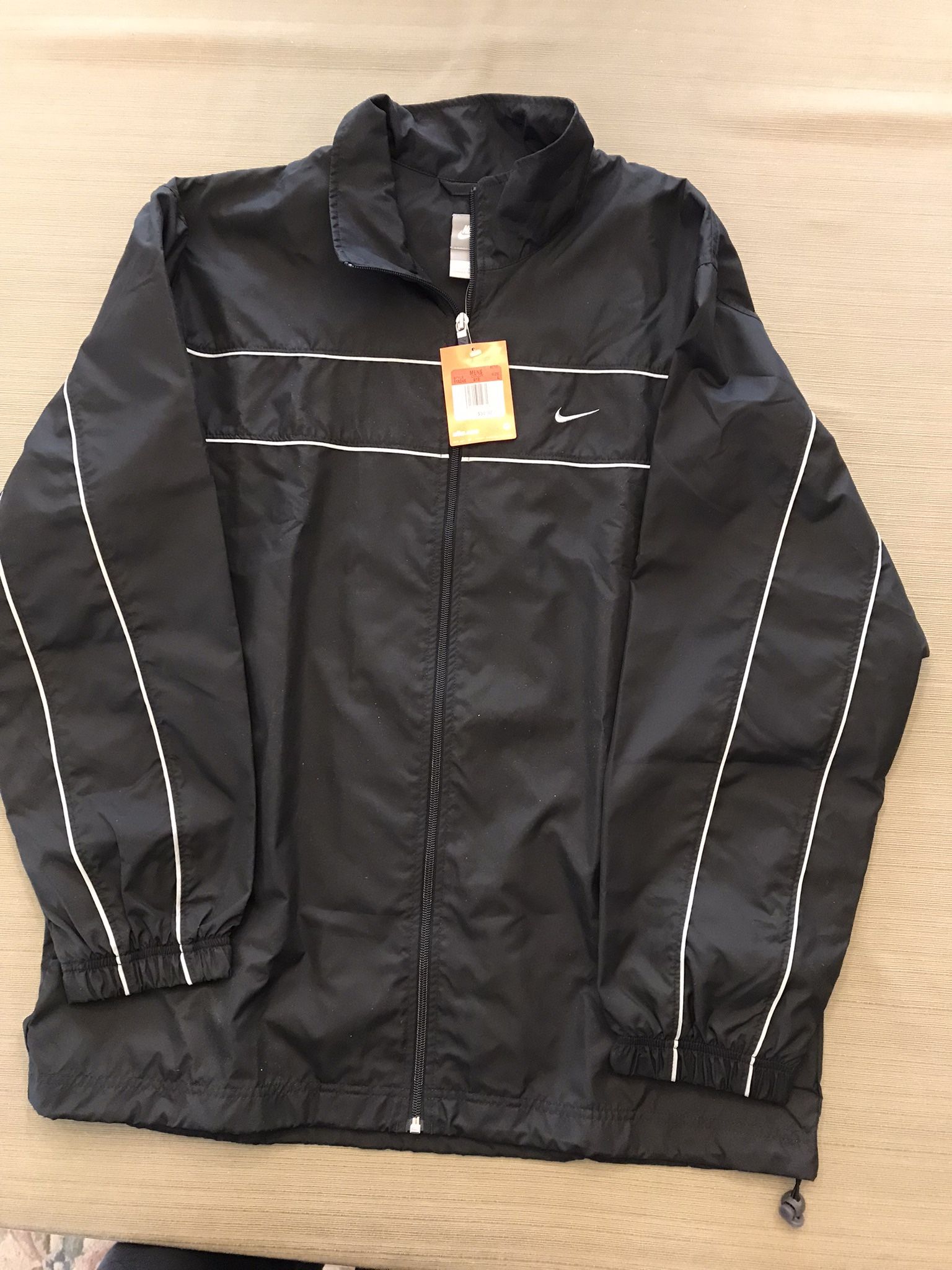 NIKE MENS BLACK FULL ZIP JACKET