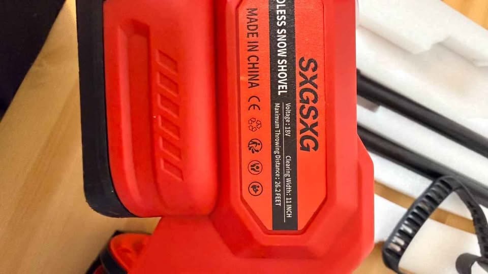 Cordless Snow Shovel Brushless Motor 12 Inch, New - photo 3