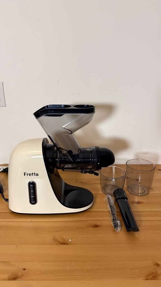 Fretta Cold Press Masticating Juicer Slow, New - photo 3