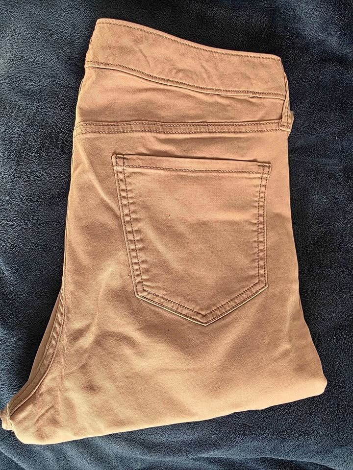 Women's Pants - Various Colors & Sizes🧡