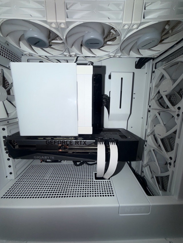3070TI GAMING PC 16G RYZEN 5 5600 - photo 4