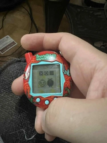 Tamagotchi Connection V4 2004 Red Origami Shell