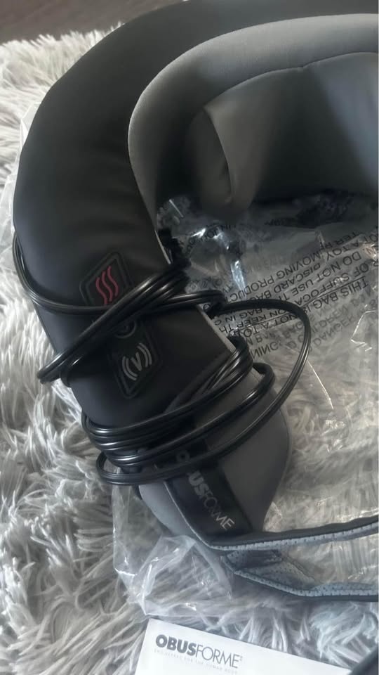 🧡Shiatsu Neck Massager with Heat - Brand New - photo 4