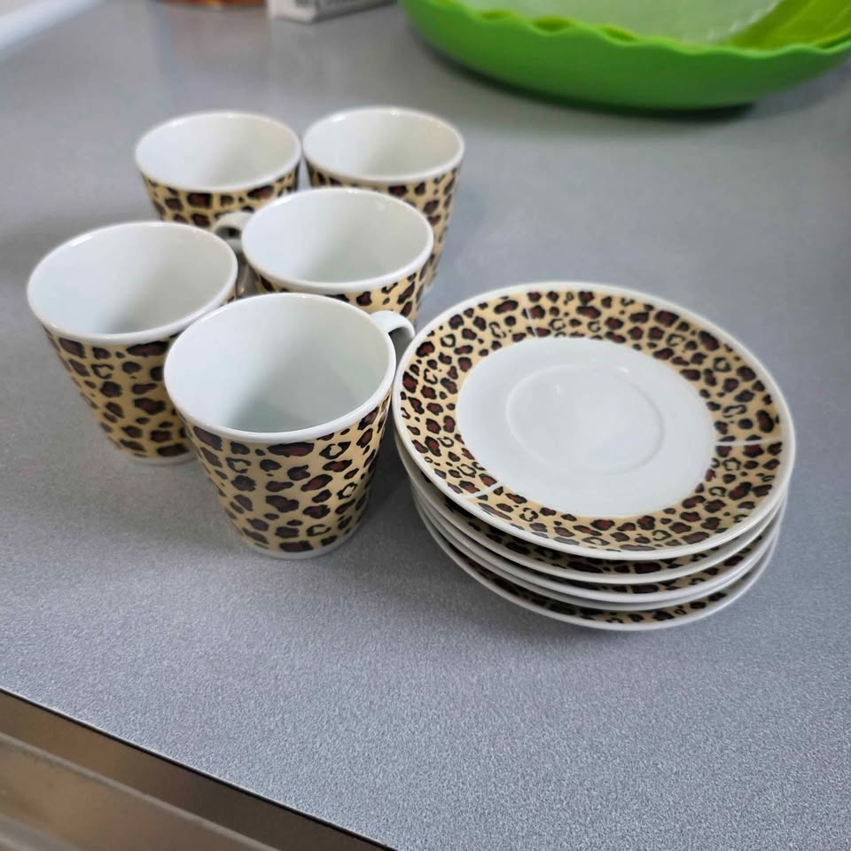 Leopard print espresso set - photo 2
