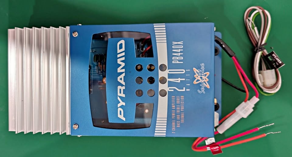 Vehicle Stereo Amp