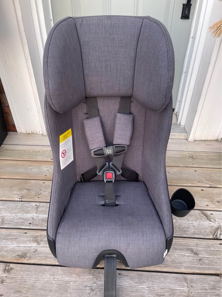 Clek Foonf Car Seat - photo 2