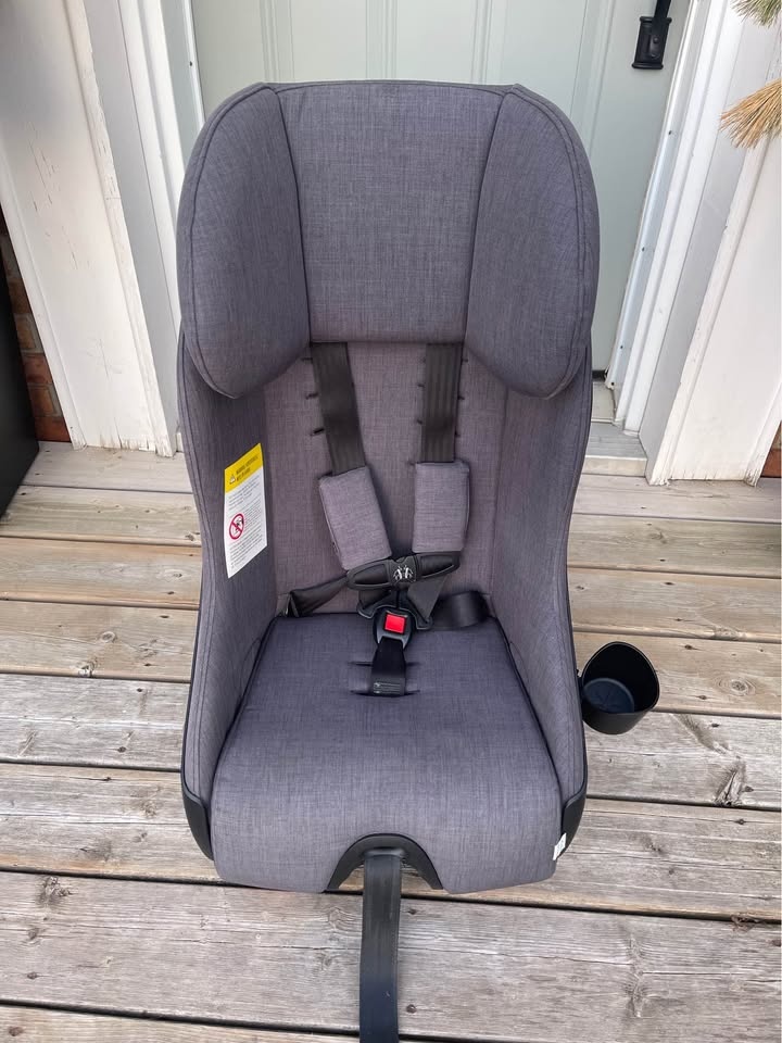 Clek Foonf Car Seat - photo 3