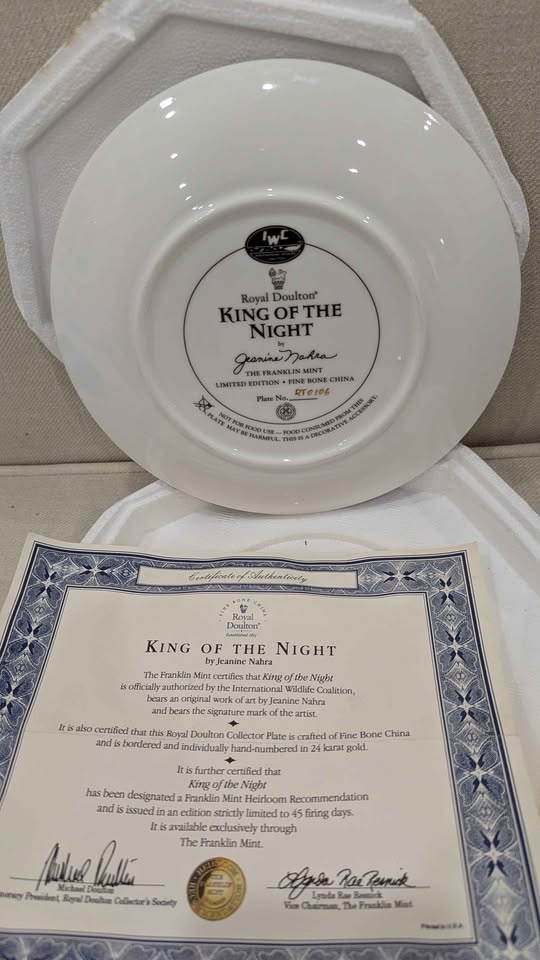 Royal Doulton King of the Night Collector Plate - photo 5