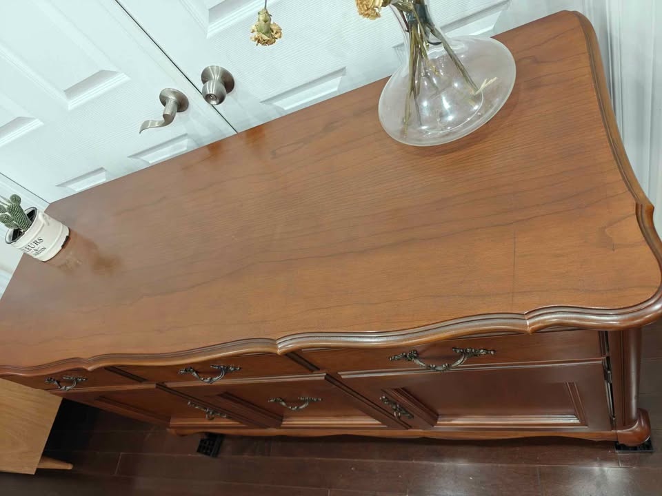 GIBBARD Sideboard Buffet Dresser. Can Deliver - photo 4