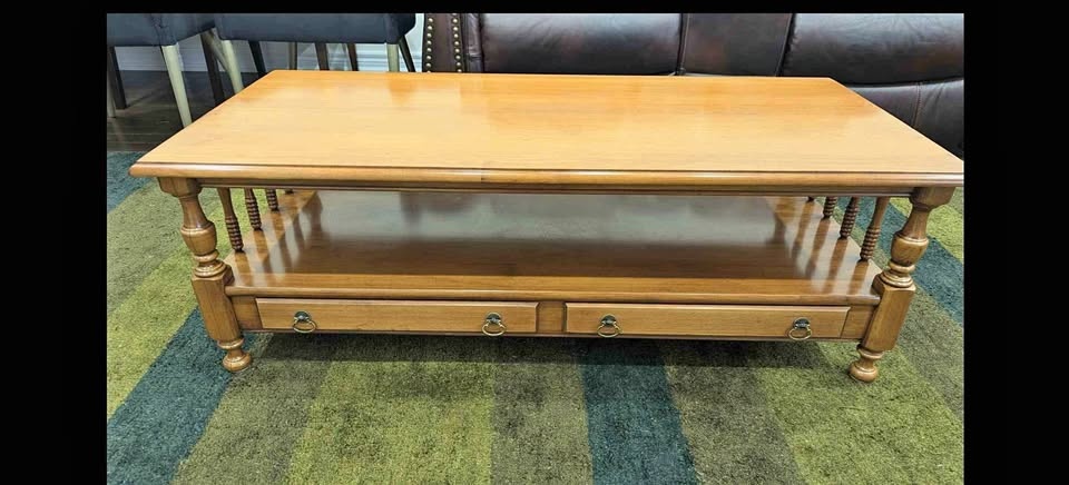 ROXTON Solidwood sturdy Coffee table. Great Condition. Can Deliv