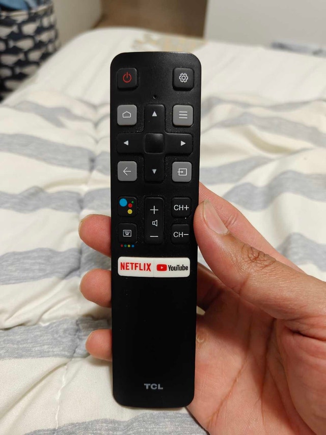TCL 43" 4K Android Smart LED TV - photo 3