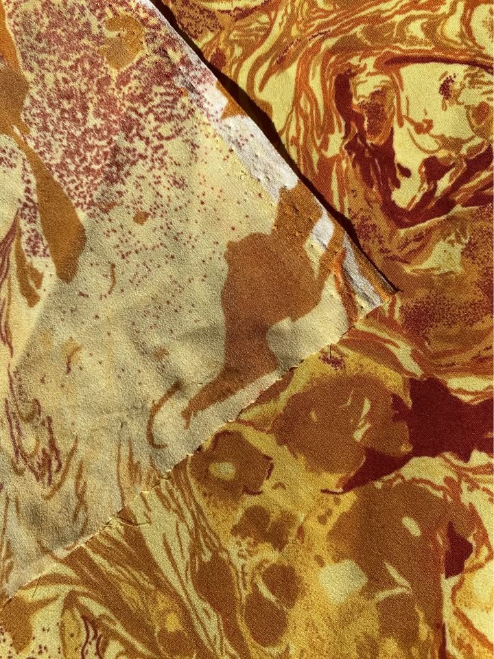 Abstract orange and red swirl rayon fabric - photo 2