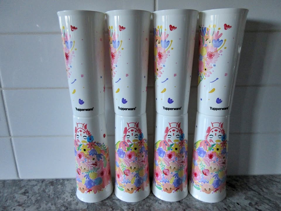 Tupperware 16oz Tumblers (Set of 8)