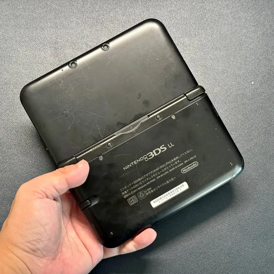 Nintendo 3DS LL/XL – Region Unlocked (US System, Fully Modded) thumbnail