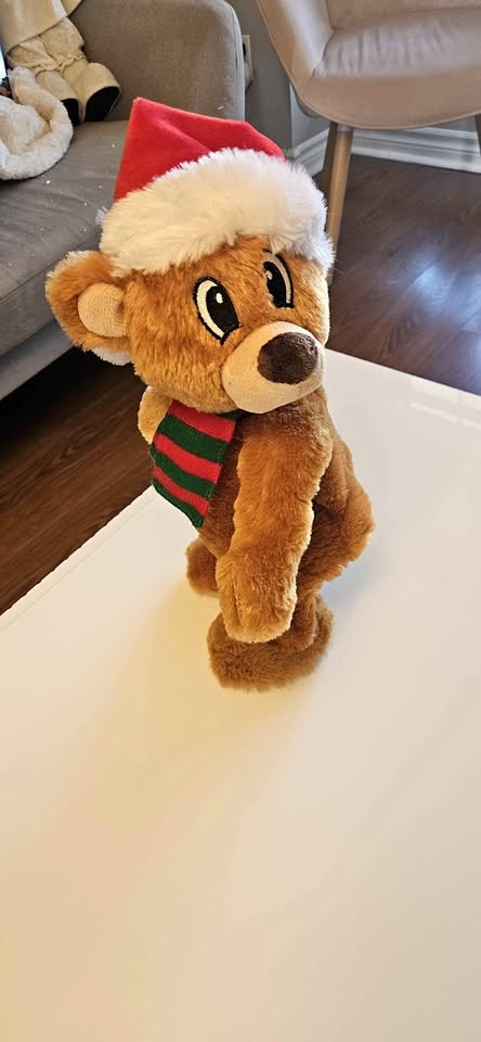 Twerking Christmas Bear