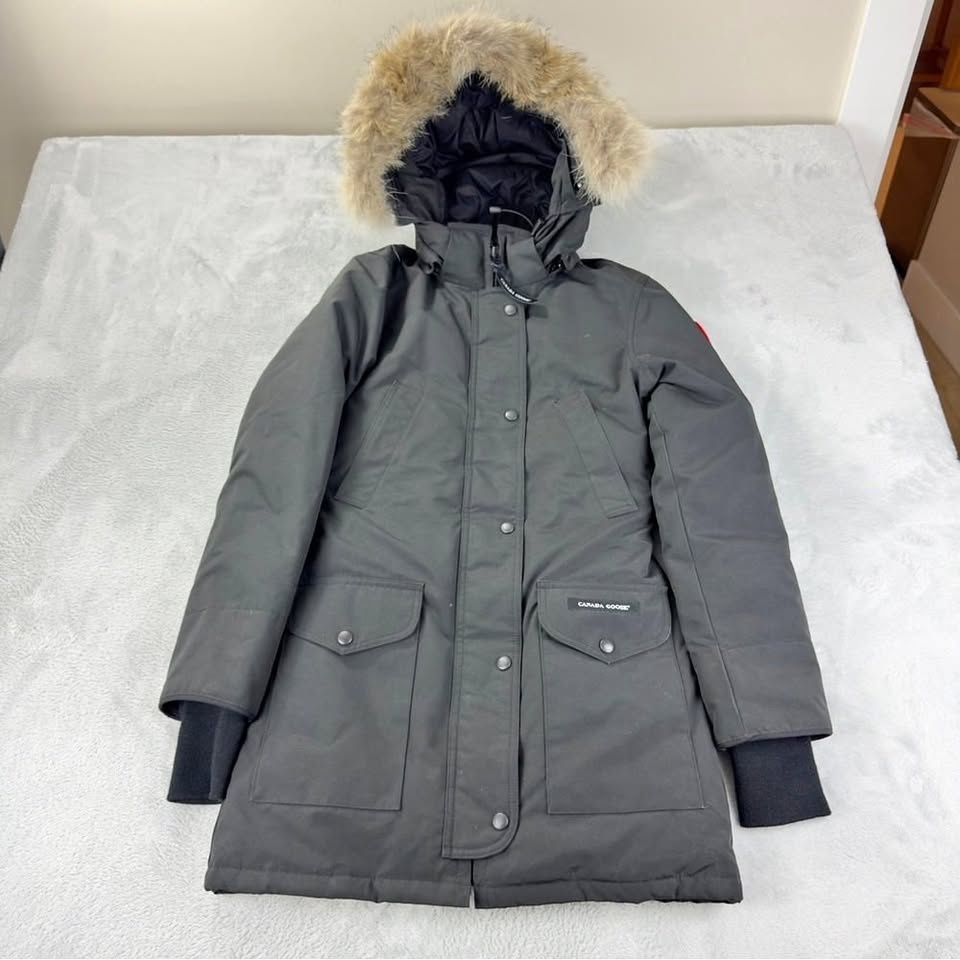 Canada Goose Women's Trillium Parka 2XS Heritage Black 6660L