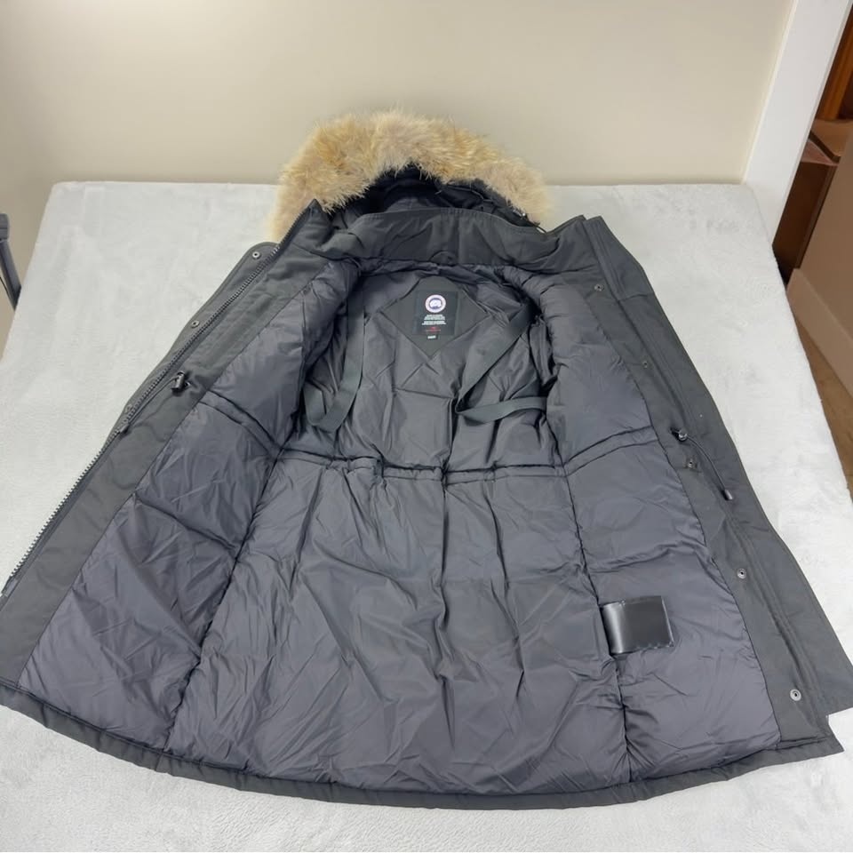 Canada Goose Women's Trillium Parka 2XS Heritage Black 6660L - photo 4