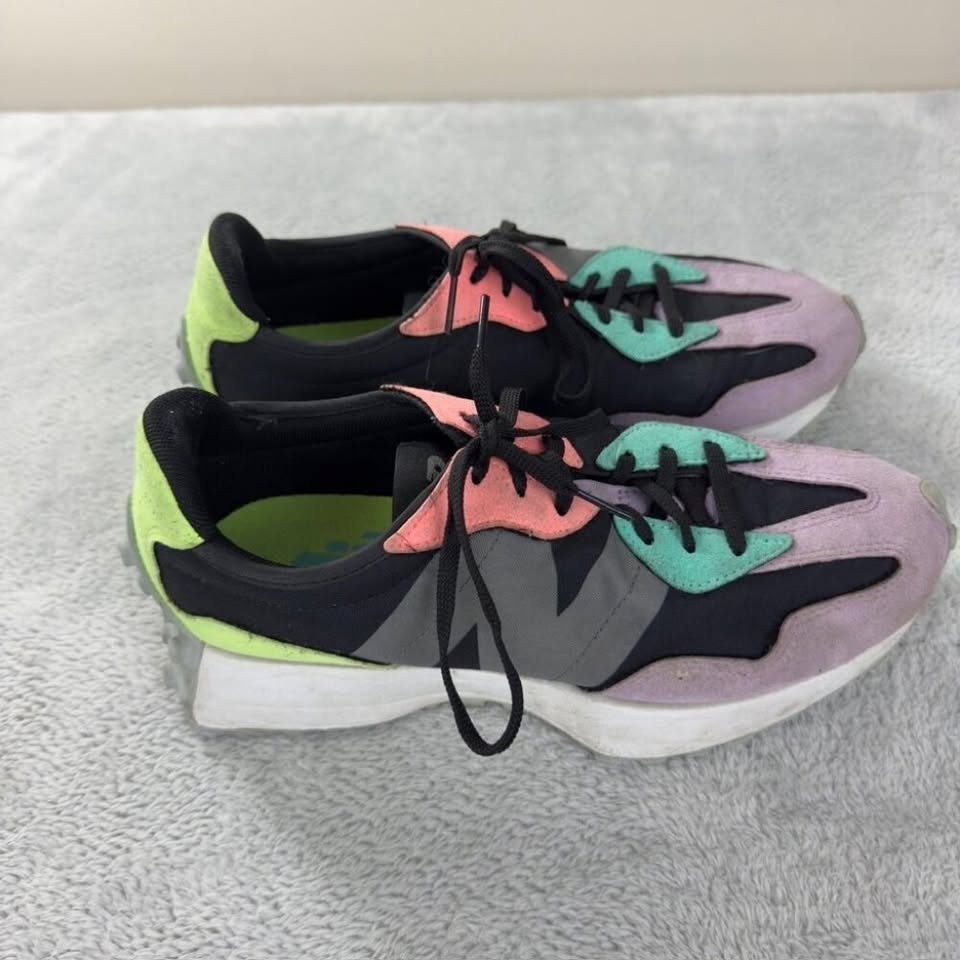 New Balance 327 Women's Sneakers - Black/Dark Violet - Size 9.5 - photo 3