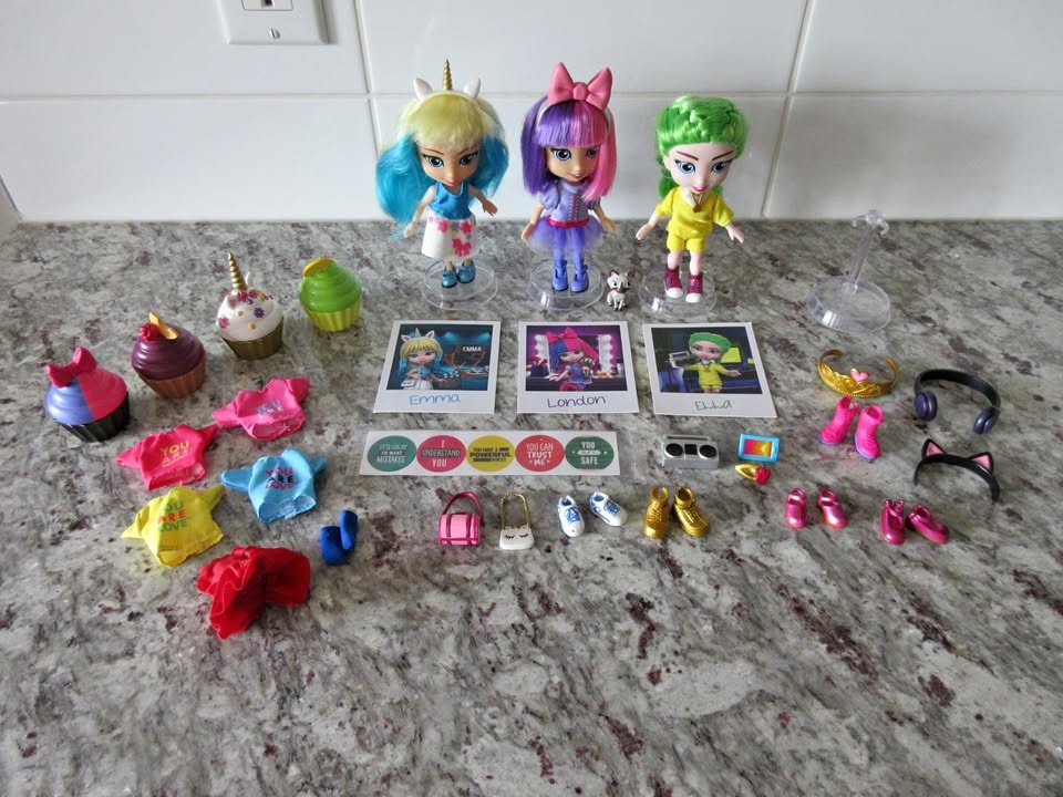 Keeps Dolls + Accessories Lot