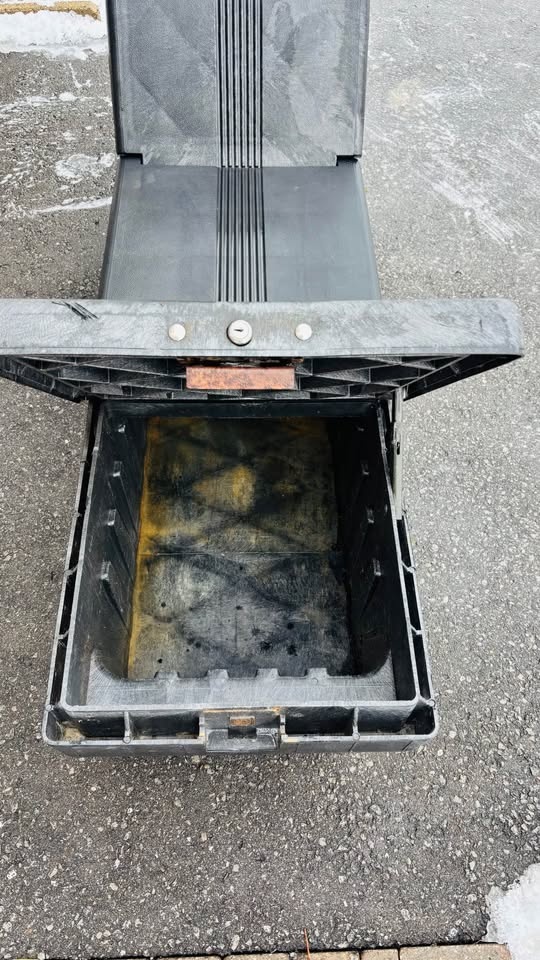 Slide in Poly Tool Box for Pickup Truck Bed - photo 4
