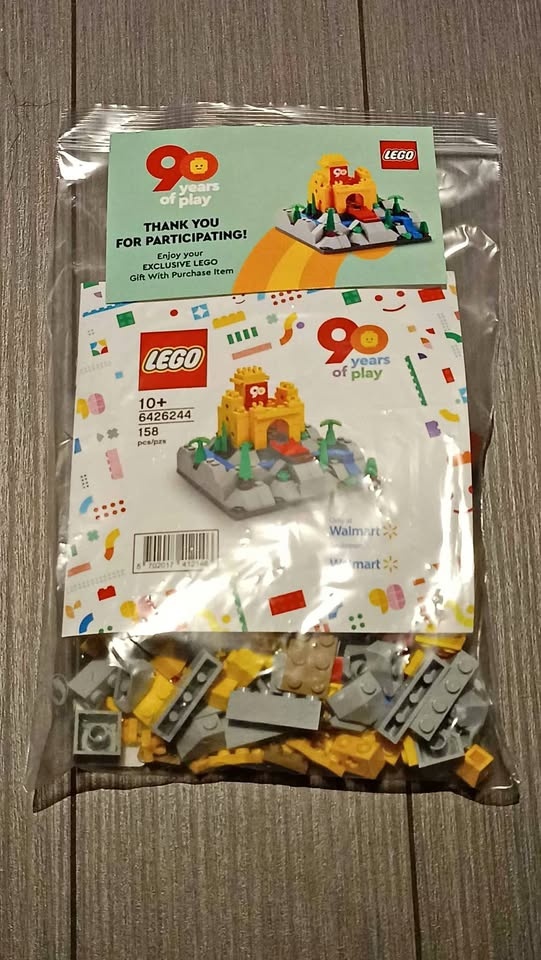 Lego 20th Anniversary Mini Castle Retired