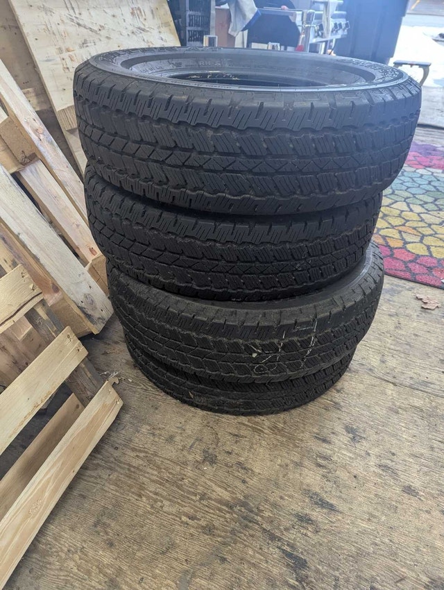 4 x BRIDGESTONE 255/70R18 113T DUELER H/T 685 ALL-SEASON - photo 4