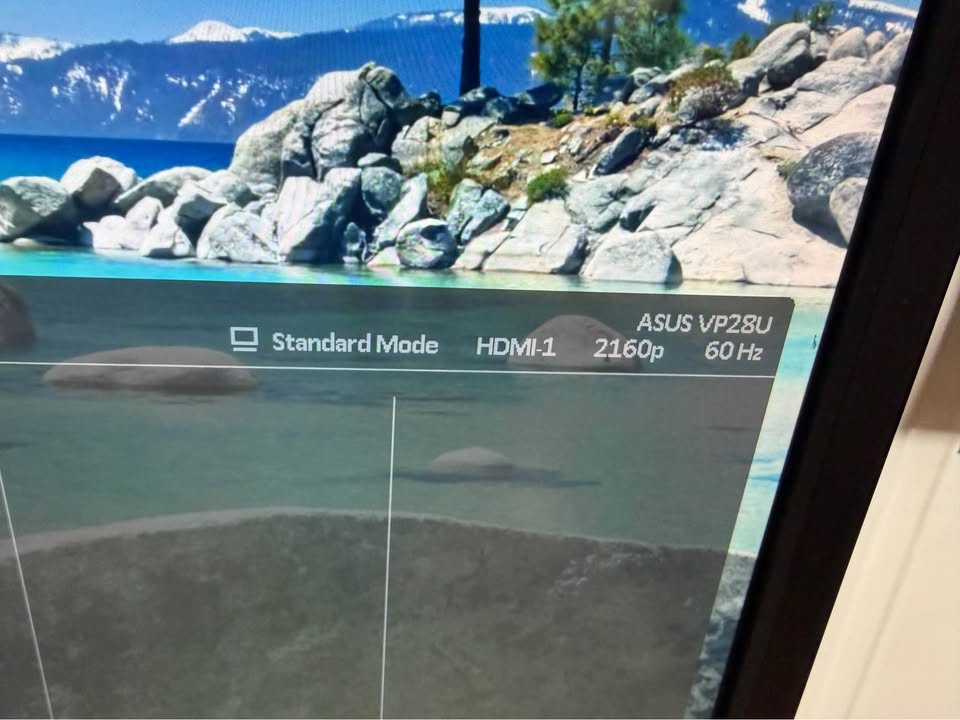 ASUS 28-inch 4K Monitor - photo 3