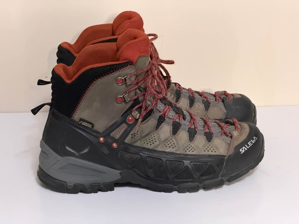 Salewa Gore-Tex Hiking Boots Women 9.5 - photo 5