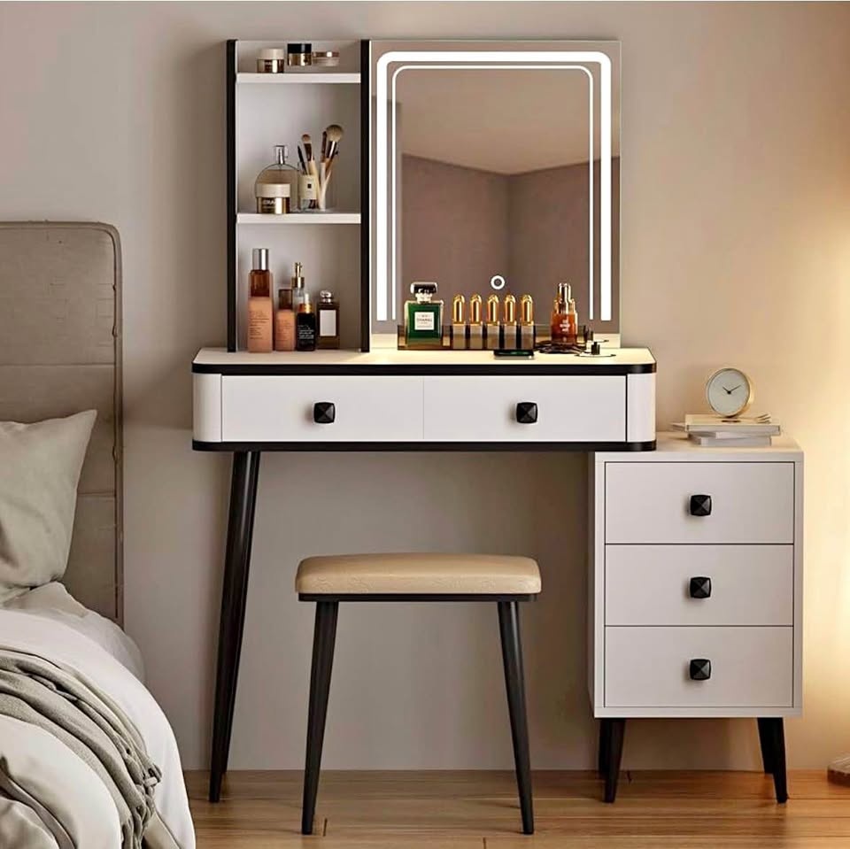 Make Up Vanity - Like New - Assembled