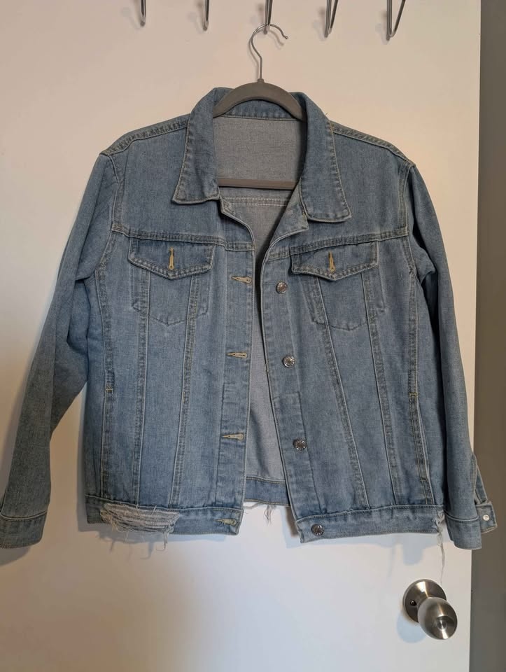Women's Large Denim Jacket - photo 3