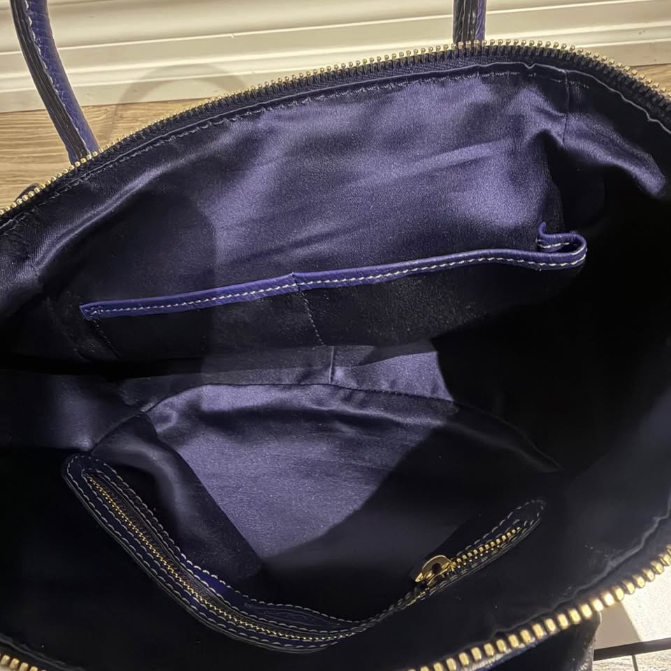 Tod’s Shoulder Bag - photo 3