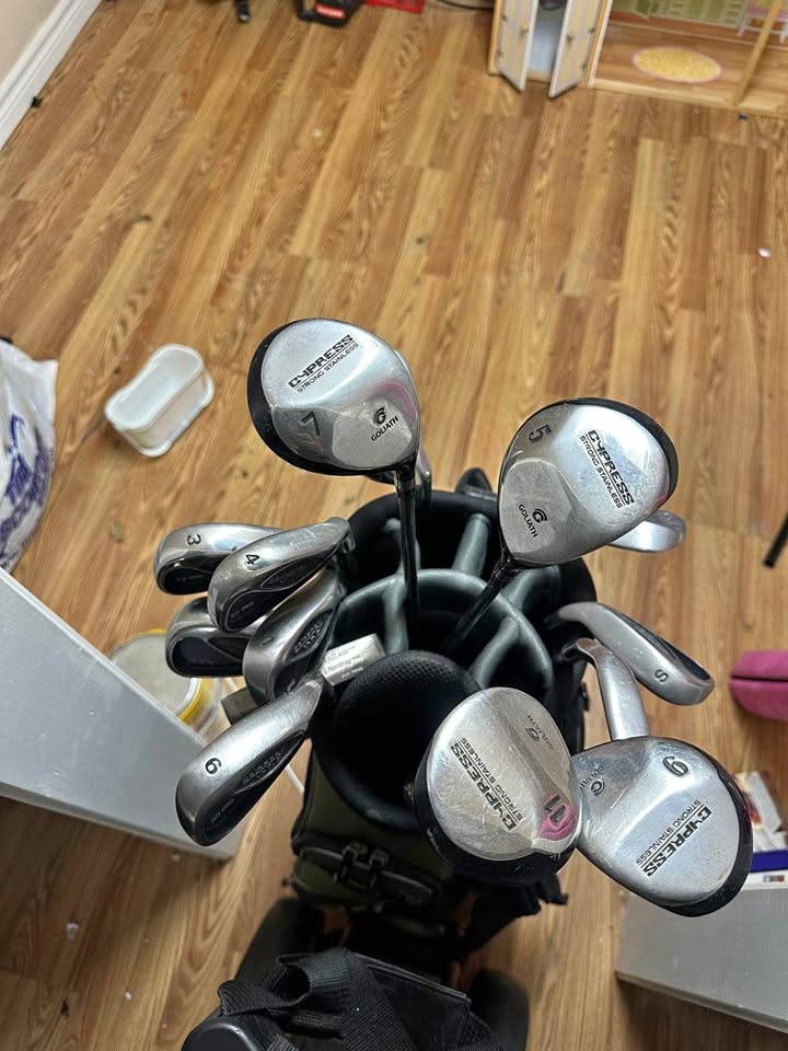 Golf club set