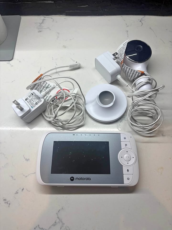 Motorola VM64 Baby Monitor