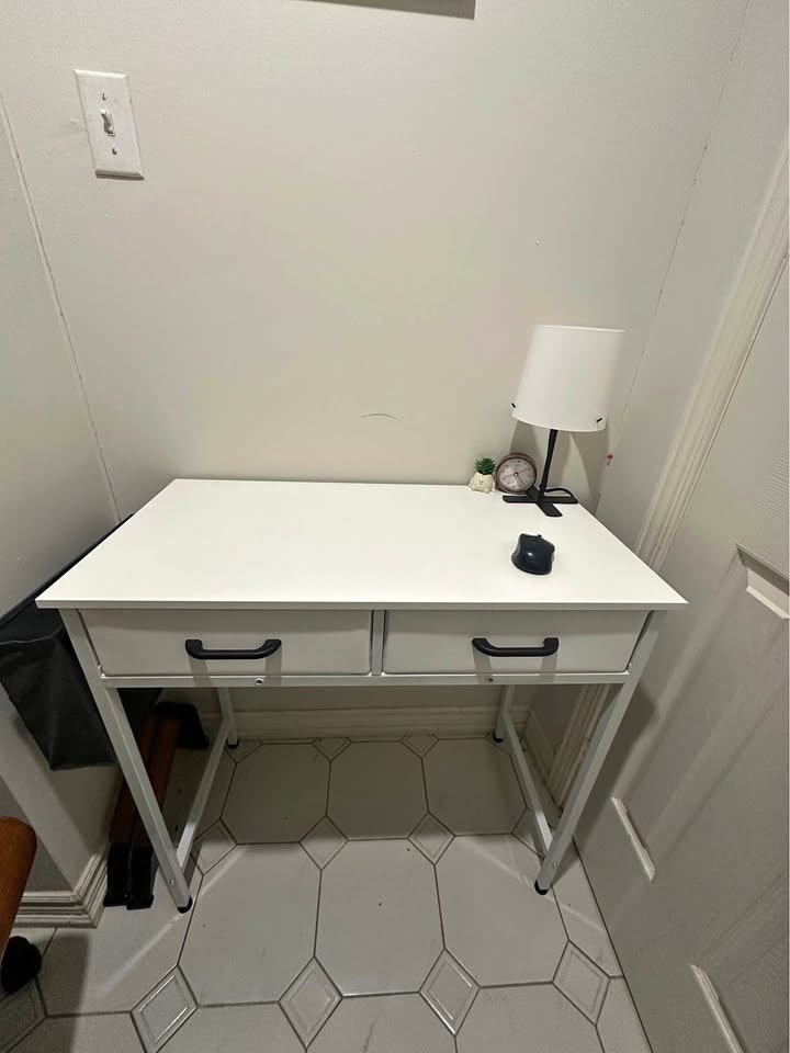 Writing Desk-Like New