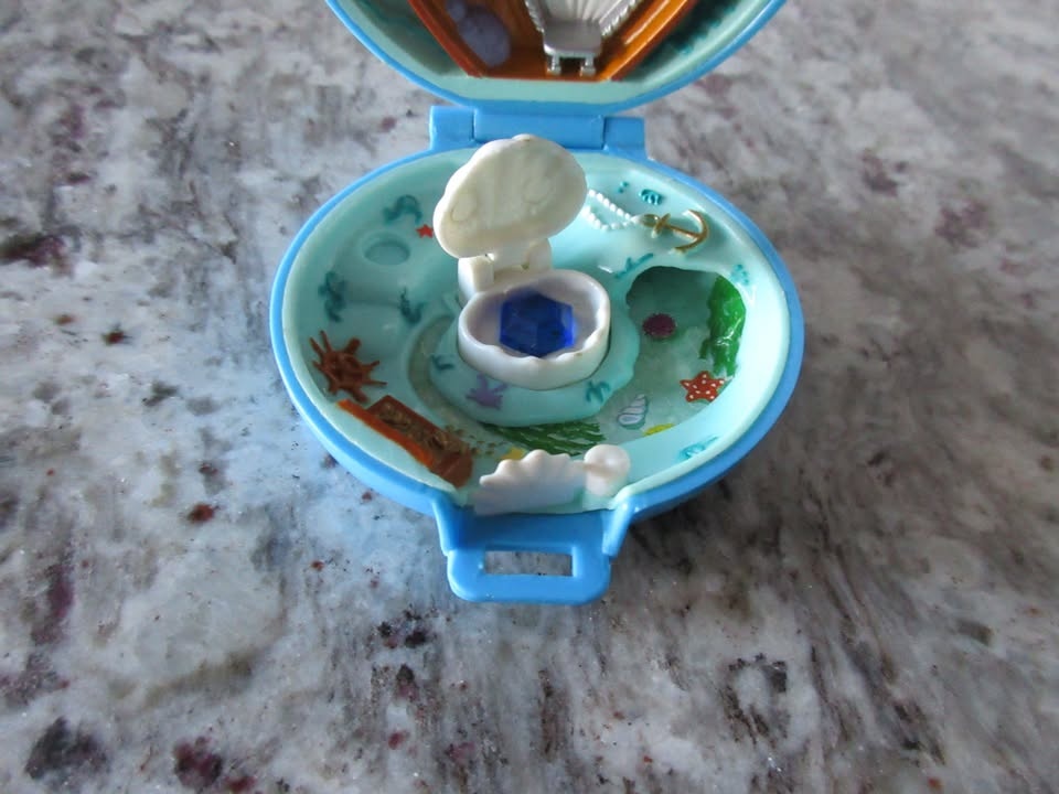 1992 Polly Pocket Princess Polly's Undesea World - photo 3