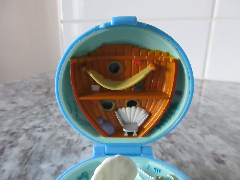 1992 Polly Pocket Princess Polly's Undesea World - photo 4