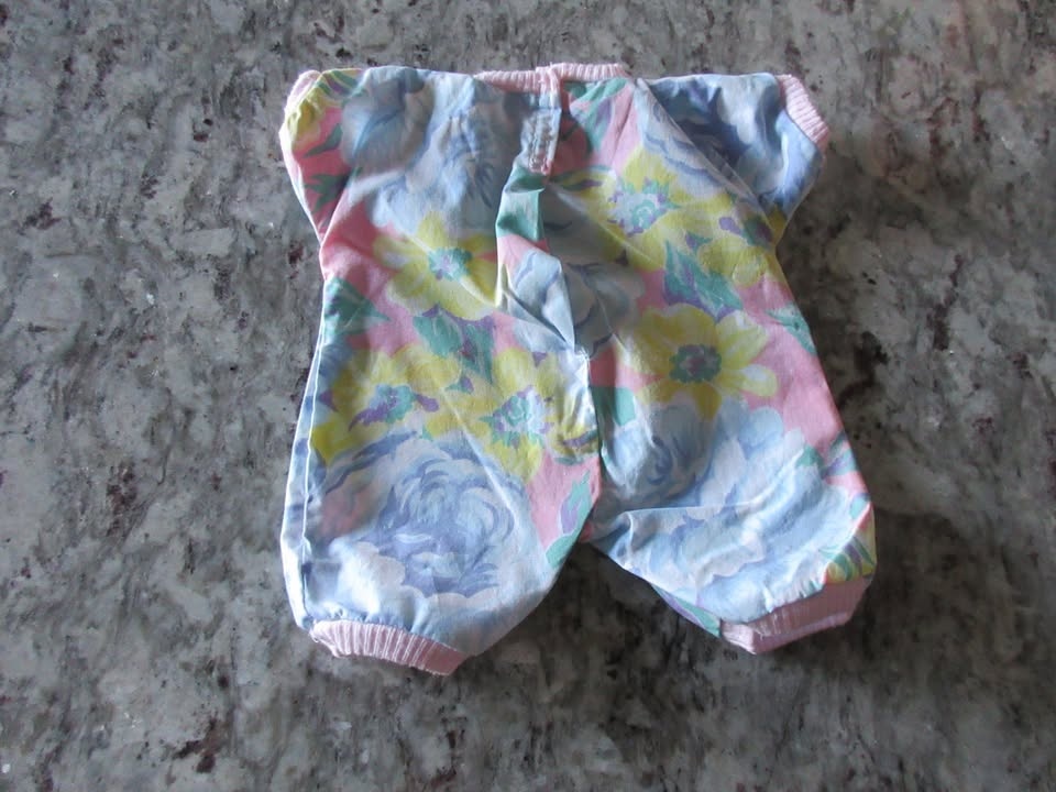1989 Magic Nursery Doll with Extra Outfit - photo 5