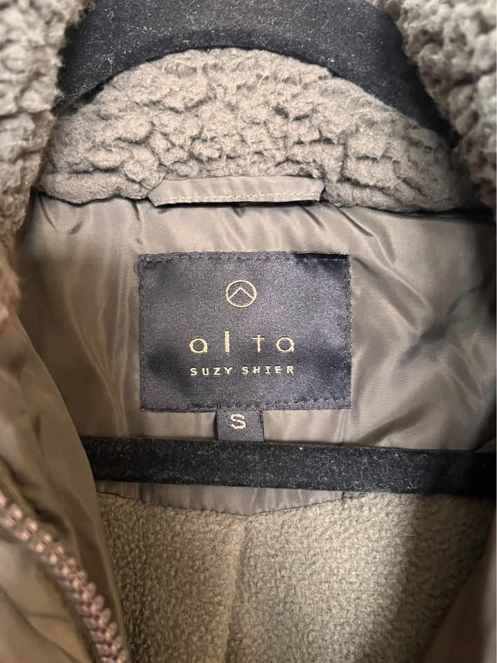 Winter Jacket S Size - photo 4
